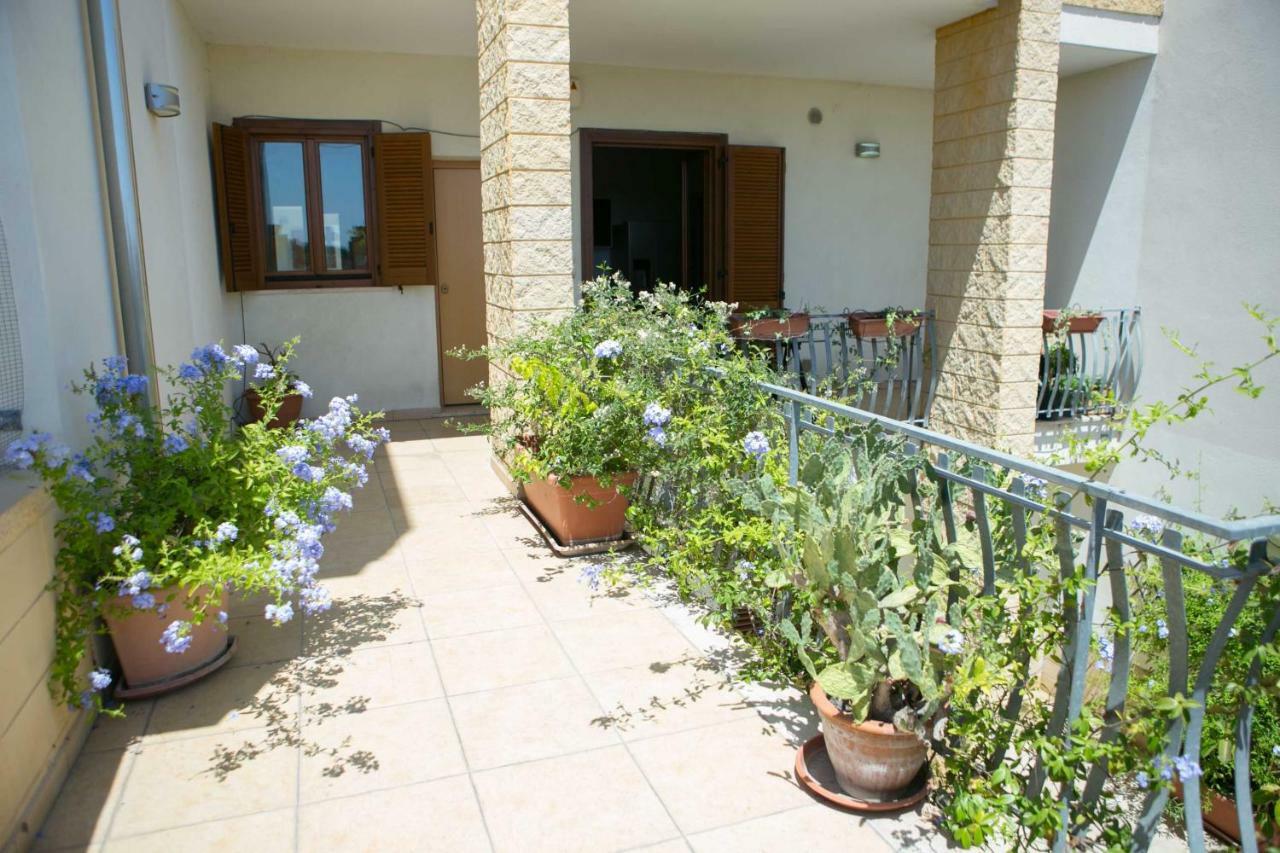 Apartment Simone Lecce Exterior photo